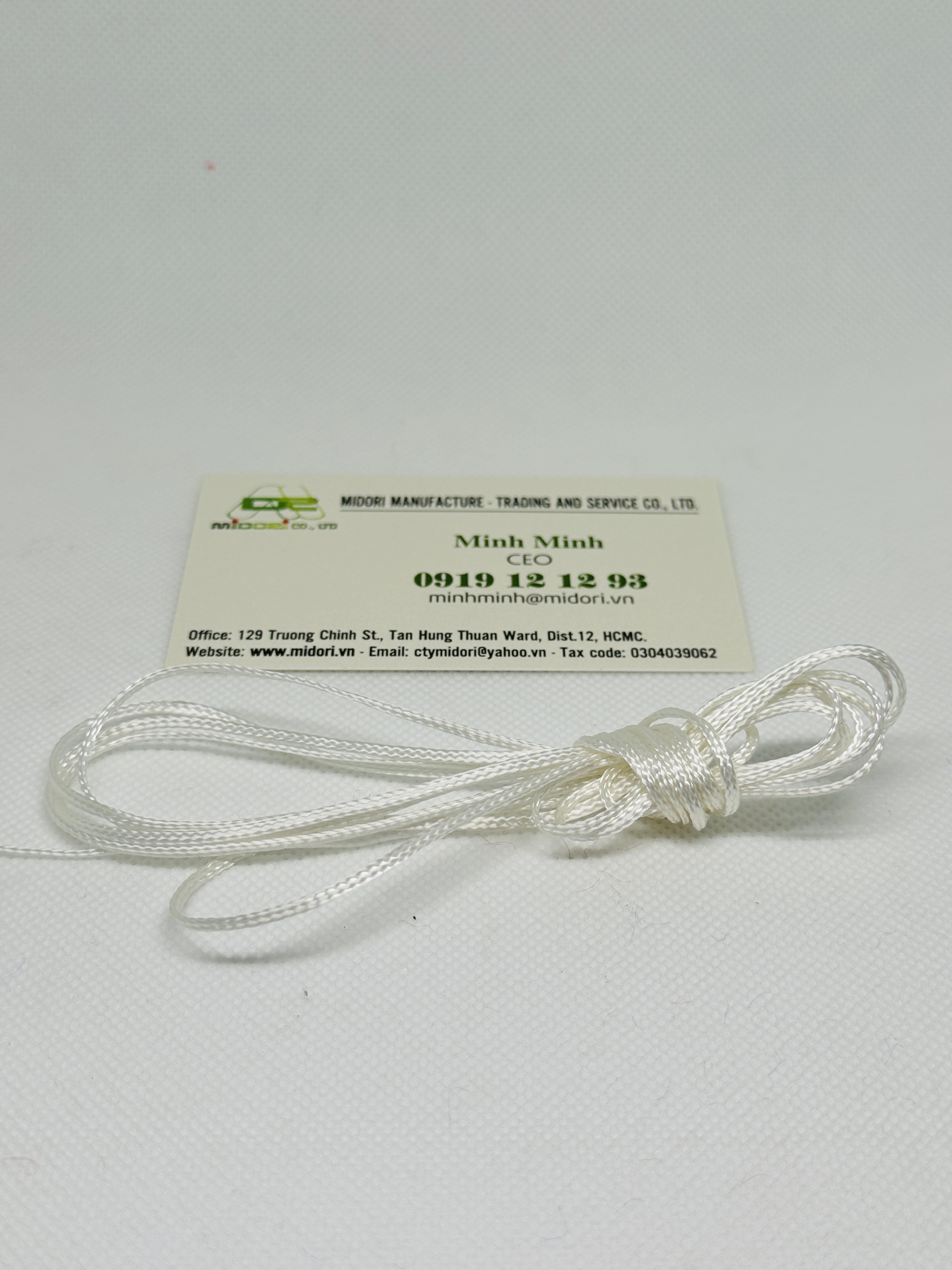 dây dù trắng, dây cước trắng, dây mảnh trang trí, dây cước may mặc, dây cước thủ công, dây dù cao cấp, dây mảnh cho đồ handmade, dây cước trang trí, dây trang sức thủ công, dây dù siêu bền