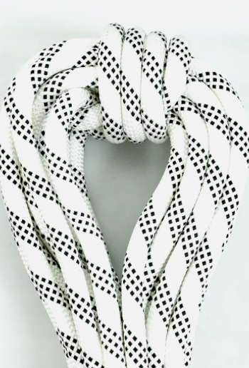 Dây Thừng Leo Núi, Cứu Hộ, Thoát Hiểm Chống Cháy, Chịu Mài Mòn, Chống Cắt được sử dụng để leo núi hay cho lính cứu hỏa, cứu hộ.