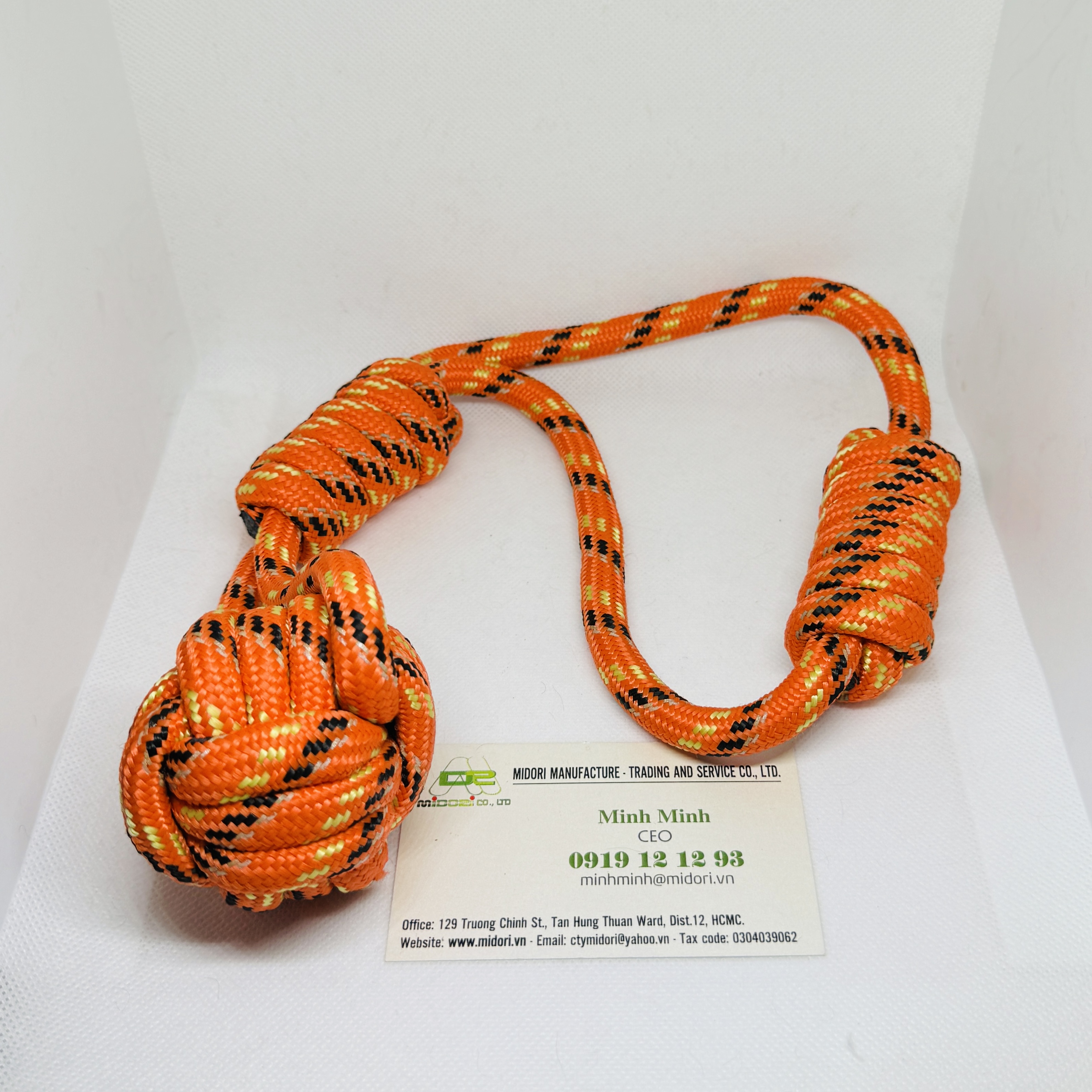 Dây đan làm đồ chơi giúp chó thư giãn